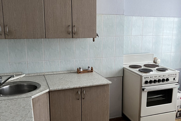 1-к квартира, 38 м², 8/9 эт.